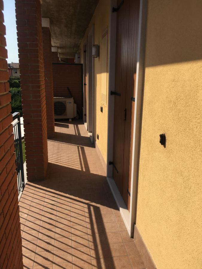 Apt 23 Residence Delle Rose Peschiera del Garda Bagian luar foto