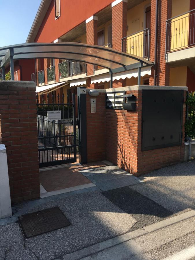 Apt 23 Residence Delle Rose Peschiera del Garda Bagian luar foto